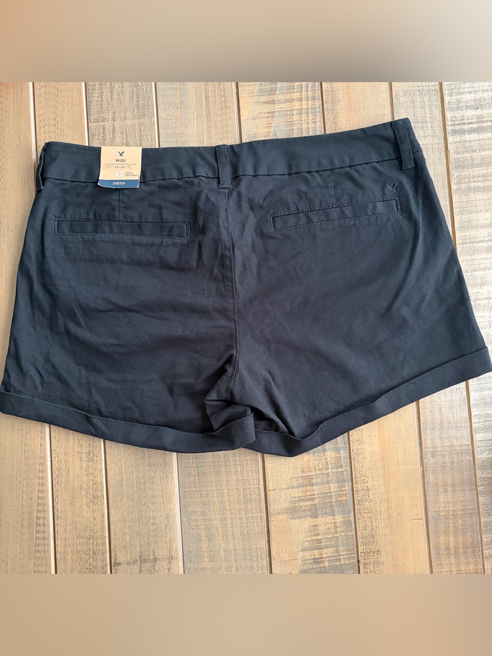 American Eagle Outfitters Black Midi Stretch Shorts